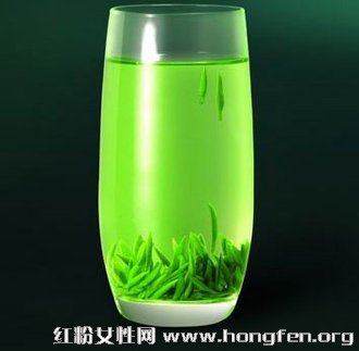 用茶叶水洗脸的好处 茶水敷脸可以祛斑吗