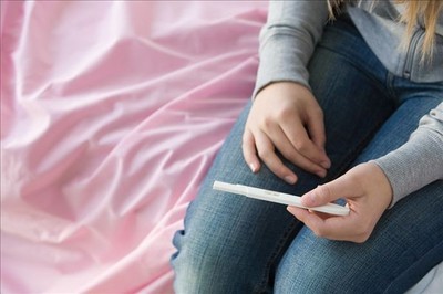 最容易的怀孕方法 月经推迟几天可以验孕