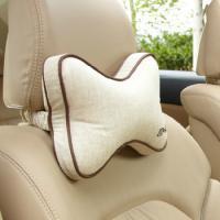怎样选购和使用汽车颈枕？ 汽车护颈枕安全吗