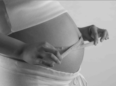怀孕六个月孕妇应注意什么 怀孕六个月肚子有多大