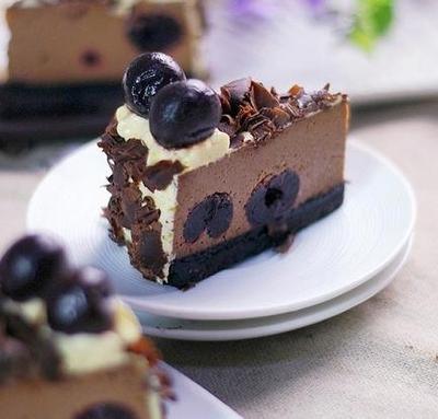 黑森林芝士蛋糕怎么做 黑森林蛋糕的做法