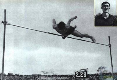 中国第一个打破男子跳高世界纪录的运动员——倪志钦 跳高运动员