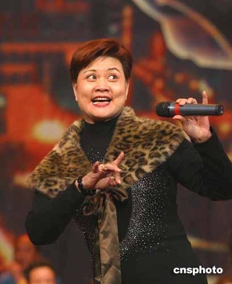 惊鸿一瞥台湾豫剧皇后王海玲的舞台风采 惊鸿一瞥的意思