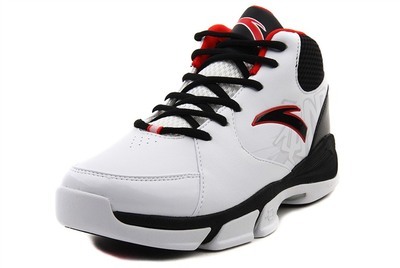 2012安踏新款篮球鞋解析篮球鞋流行元素 安踏nba篮球鞋