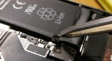iPhone4S换电池教程 苹果4s电池如何更换