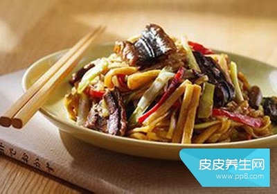 黄鳝为什么要用激素? 黄鳝为什么不能吃