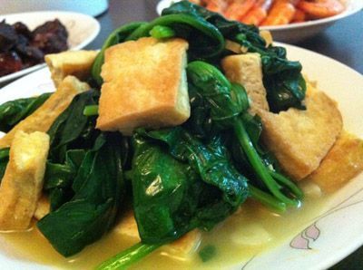 “菠菜豆腐不能同吃“没有科学道理 菠菜豆腐汤