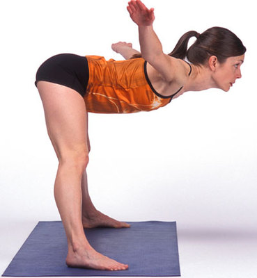 教你一些瑜伽的基本姿势 练瑜伽的基本动作视频