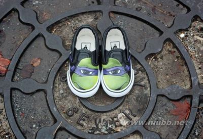 多纳泰罗VANSSLIP-ON“DONATELLO”CUSTOM vans slip on尺码