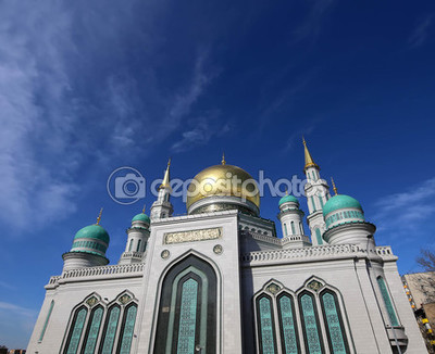 从蓝色清真寺到圣索菲亚大教堂 莫斯科大教堂清真寺