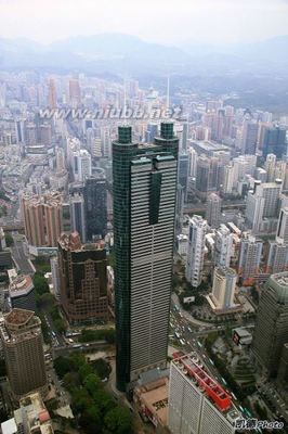 把“地王”踩在脚下：站在深圳最高楼看风景