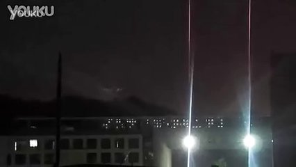 2011-1-2广州科贸惊现UFO 上海惊现巨型ufo