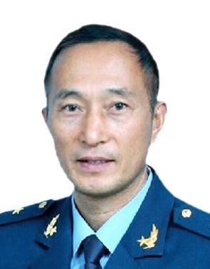 张永大少将（湖南省军区司令员） 辽宁省军区副司令员