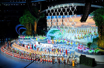 上海主办的2010年世博会主题是什么？ 2010上海世博会主题曲