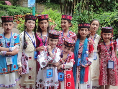 中国唯一个土生白种人：塔吉克族