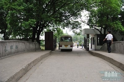 早期春晖名师荟萃的原因初探 夺宝大战初探神秘岛