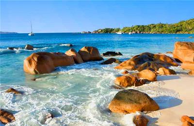 印度洋上最美丽的小岛 美丽水世界小岛