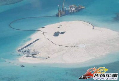 中国赤瓜礁建人工岛 重型设备清晰可见 赤瓜礁人工岛最新图片