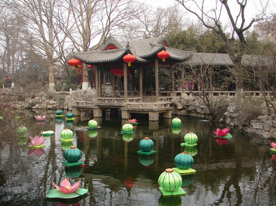 神奇世界：济南趵突泉公园