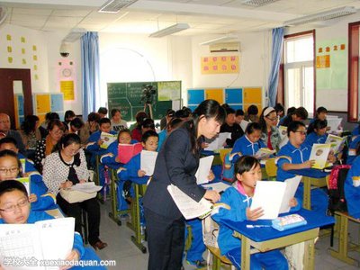 中学语文课堂教学艺术 浅谈中学课堂教学艺术