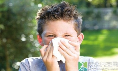 如何最快治疗感冒引起的鼻塞、流鼻涕？？？ 感冒喉咙痛鼻塞流鼻涕