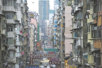 香港人叹息：香港正变成一个完全的中国城市(图)