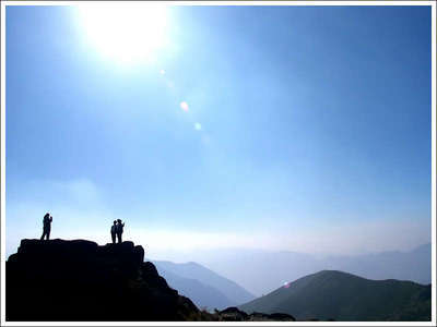 中国各省份的最高山峰【图片】 中国最高的山峰是什么