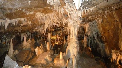 世界上十大最令人难以置信的洞穴 虽然难以置信