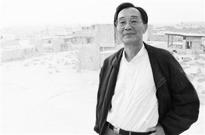 78岁作家张贤亮去世：时代的拓荒者和弄潮儿