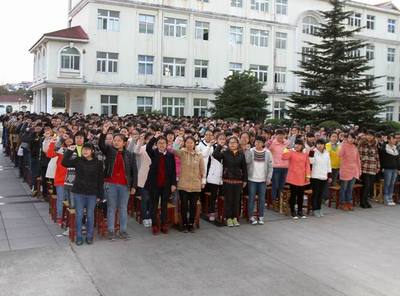 2014年天长中学、炳辉中学录取分数线 安徽省天长市炳辉中学