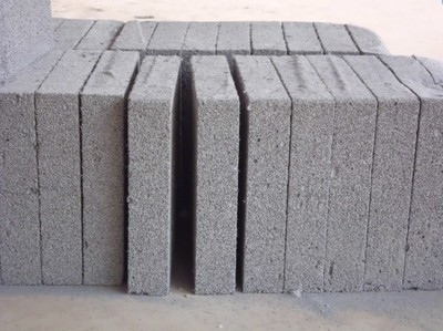 高性能混凝土的现状与特点 混凝土保温板特点