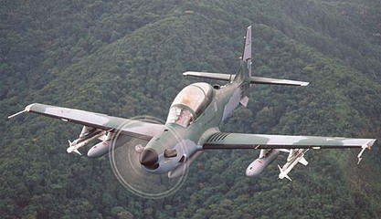 夺岛利器-美军强击机A-29 强 5强击机