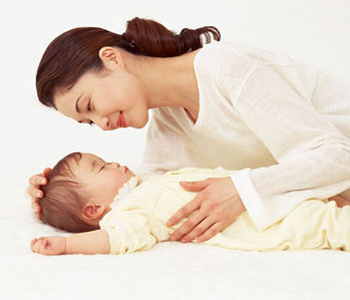宝宝睡眠训练——宝宝为什么要闹觉？？ 七个月宝宝睡眠训练