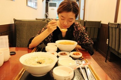 『韩国自助游-首尔』韩剧花样男子金丝草打工的本粥店韩国最有名的 到首尔旅游自助游攻略