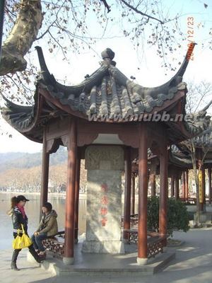 杭州之旅——传说中的西湖断桥（图文） 杭州西湖断桥的故事