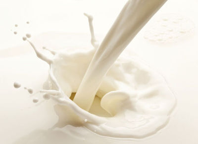 过期牛奶的用途 牛奶过期了如何利用