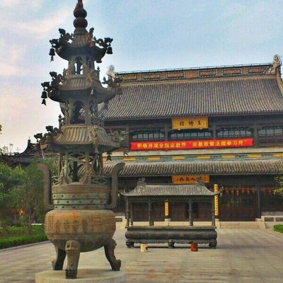 通辽唐格尔庙--寿安寺佛塔照片 上海崇明寿安寺