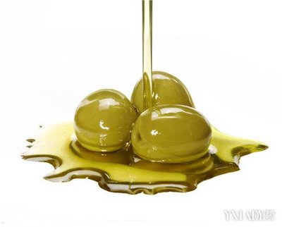 橄榄油美容的使用方法 橄榄油可以直接擦脸吗
