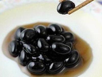 黑豆的功效与作用及食用方法 黑豆泡醋的功效
