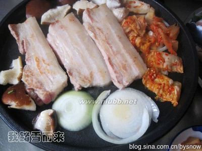用韩国最佳美食组合（五花肉+烧酒）贴膘 秋贴膘