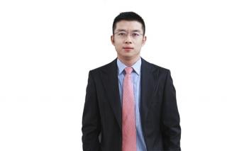 谢东萤：新东方CFO担任公司国际总裁