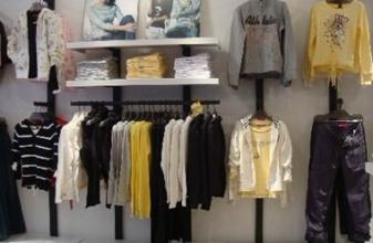 直营店加盟 服装直营与加盟那个更好?