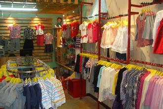  童装店：服装加盟促销方案与技巧