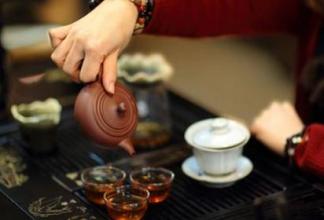  有关茶文化的文章 别只卖茶文化得做做壶文章