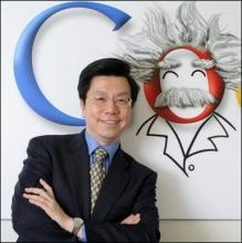 残缺也能成就美 李开复:互联网能成就总统 也能成就商业