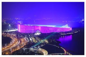 北京百万电子科技中心 紫色的百万轮子商业中心（6）