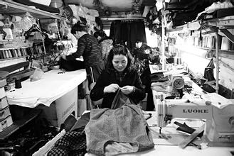  开个小型服装加工厂 如何开个加工服装的裁缝店