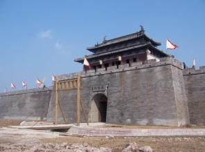  襄阳古城墙游览怎么走 襄阳千年古城墙的坍塌与襄阳中院养猪场的关闭