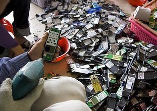  旧手机回收生意怎么做 “时尚垃圾”回收背后的科技生意