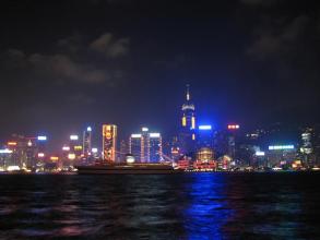  香港莎莎官方网 莎莎为何香港风光，大陆凄凉？